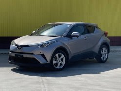 TOYOTA C-HR HYBRID S 2018