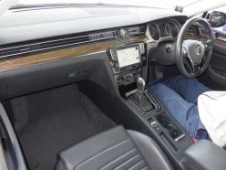 VOLKSWAGEN PASSAT HIGH LINE 2015