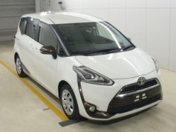TOYOTA SIENTA G 2015