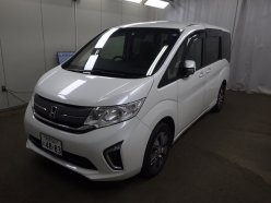 HONDA STEPWGN 4WD G-EX 7 SEATER 2015