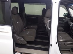 HONDA STEPWGN 4WD G-EX 7 SEATER 2015