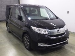 HONDA STEPWGN SPADA 8 SEATER 2015