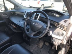 HONDA FREED SPIKE G Just Selection 2011