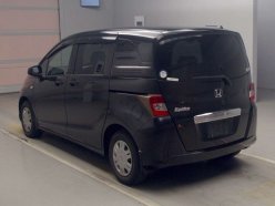 HONDA FREED SPIKE G Just Selection 2011