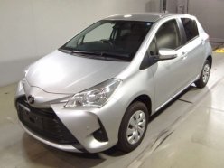 TOYOTA VITZ F 4WD 2019