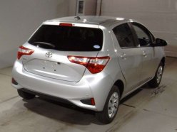 TOYOTA VITZ F 4WD 2019