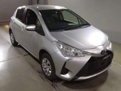 TOYOTA VITZ F 4WD 2019