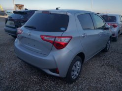 TOYOTA VITZ F 4WD 2019