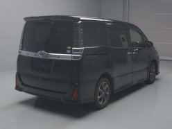 TOYOTA VOXY ZS KIRAMEKI II 2019