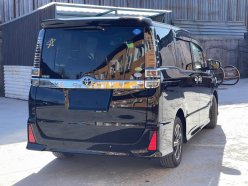 TOYOTA VOXY ZS KIRAMEKI II 2019