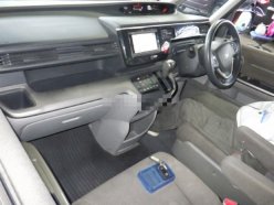 HONDA STEPWGN G HONDA SENSING 2015