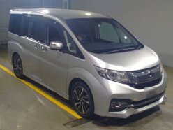 HONDA STEPWGN COOL SPIRIT 8-SEATERS 2015