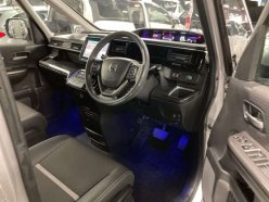 HONDA STEPWGN COOL SPIRIT 8-SEATERS 2015