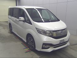 HONDA STEPWGN COOL SPIRIT 7-SEATERS 2015