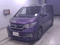 HONDA STEPWGN COOL SPIRIT 8-SEATERS 2015