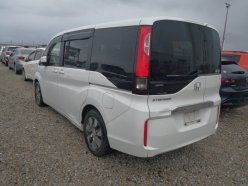 HONDA STEPWGN G EX 8 Seaters 2015
