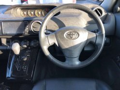 TOYOTA COROLLA RUMION G ON B 2011