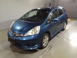 HONDA FIT SHUTTLE 15X L Package 4WD 2011