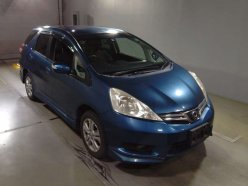HONDA FIT SHUTTLE 15X L Package 4WD 2011