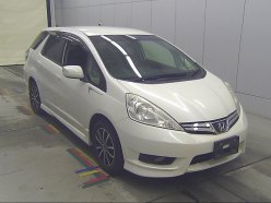 HONDA FIT SHUTTLE 15X Fine Line 2012