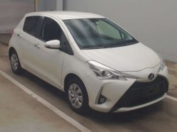 TOYOTA VITZ F Safety - Edition 3 2019