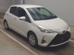 TOYOTA VITZ F Safety - Edition 3 2019