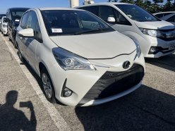 TOYOTA VITZ F Safety - Edition 3 2019