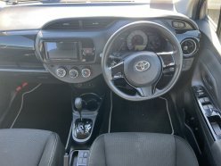 TOYOTA VITZ F Safety - Edition 3 2019