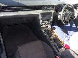 VOLKSWAGEN PASSAT VARIANT VOYA-JU 2015
