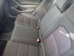 VOLKSWAGEN PASSAT VARIANT VOYA-JU 2015
