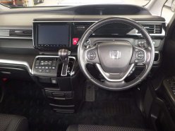 HONDA STEPWGN COOL SPIRIT 7-SEATERS 2015