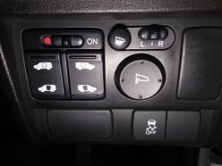 HONDA FREED SPIKE G PREMIUM EDITION 2015