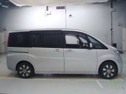 HONDA STEPWGN G EX 2016