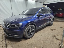 VOLKSWAGEN TIGUAN WVGZZZ5NZLW315679 2019