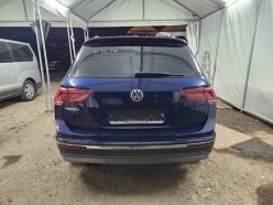 VOLKSWAGEN TIGUAN WVGZZZ5NZLW315679 2019