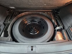 VOLKSWAGEN TIGUAN WVGZZZ5NZLW315679 2019