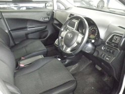 TOYOTA RACTIS G 4WD 2011