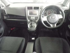 TOYOTA RACTIS G 4WD 2011