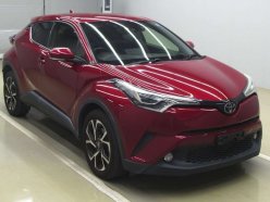 TOYOTA C-HR G-T 4WD 2016