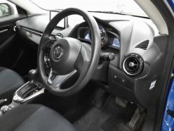 MAZDA DEMIO 13S 4WD 2015