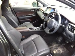TOYOTA C-HR G-T 4WD 2016