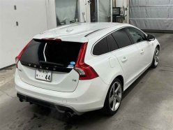 VOLVO V60 1.6 T4 R-Design 2012