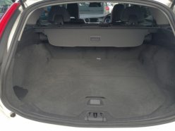 VOLVO V60 1.6 T4 R-Design 2012