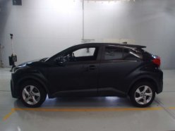TOYOTA C-HR S-T 4WD 2016