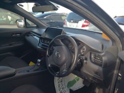 TOYOTA C-HR S-T 4WD 2016