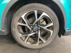TOYOTA C-HR G-T 4WD 2016