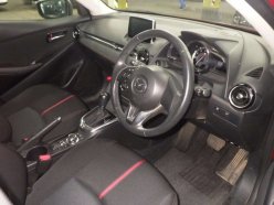MAZDA DEMIO 13S Touring 4WD 2016