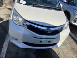 SUBARU TREZIA 1.3i-L 2013
