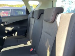 SUBARU TREZIA 1.3i-L 2013