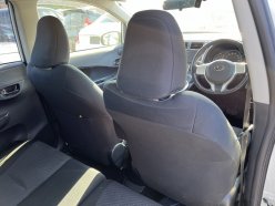 SUBARU TREZIA 1.3i-L 2013